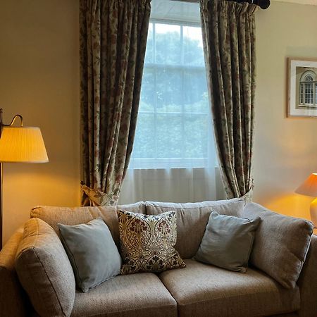Plas Yn Yale With Mountain Views From All Windows Wrexham Eksteriør bilde