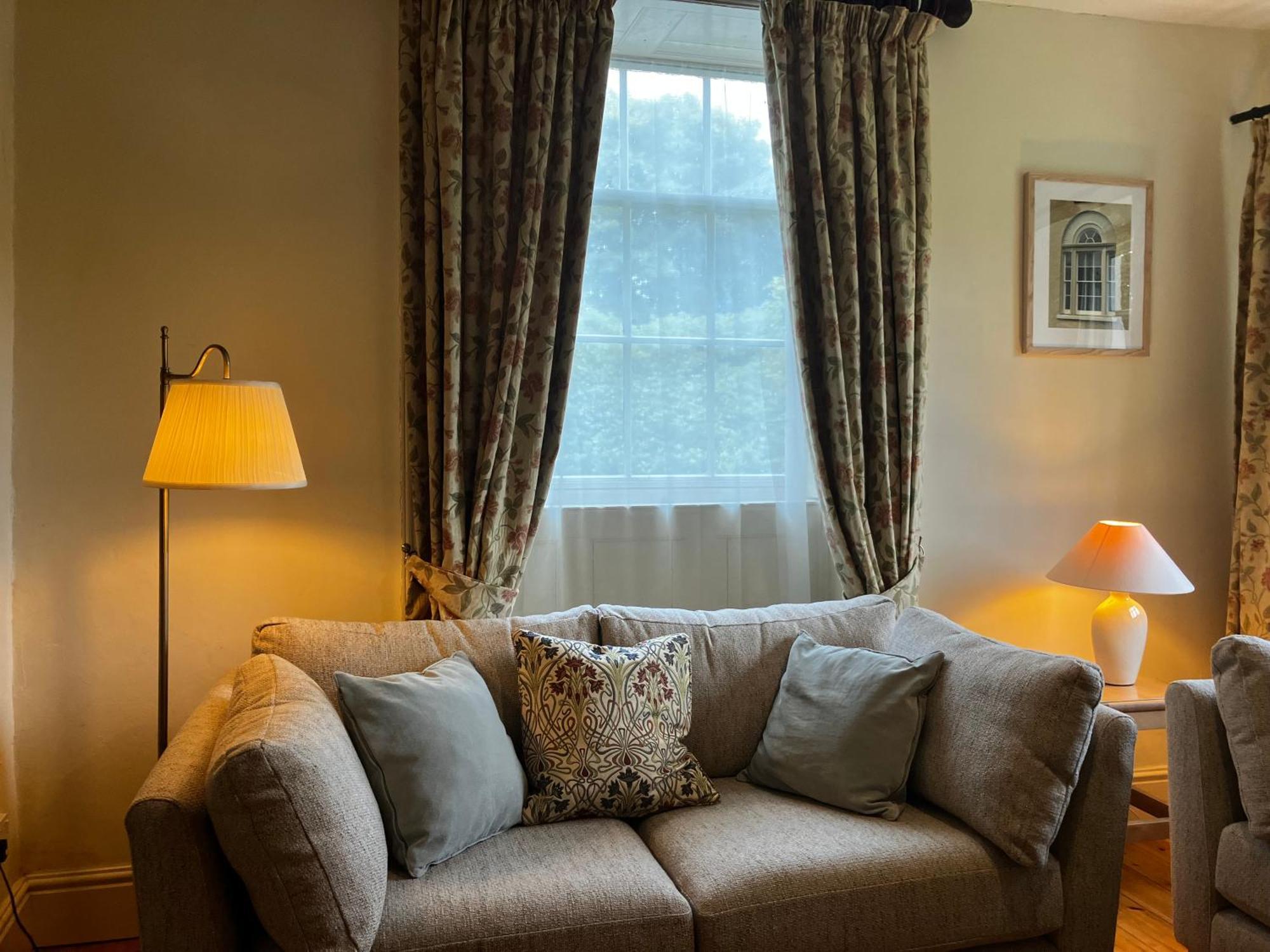 Plas Yn Yale With Mountain Views From All Windows Wrexham Eksteriør bilde